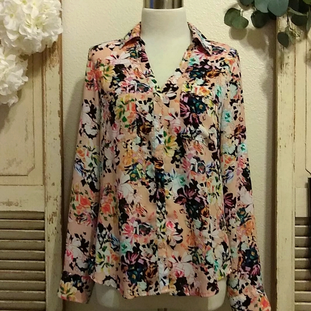 Express pink Floral button down shirt